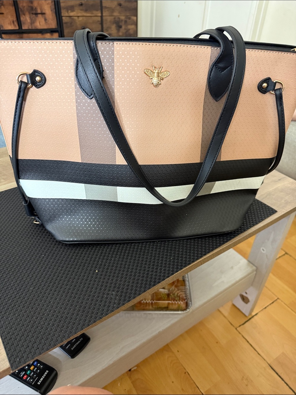 Bee-Emblem Colorblock Tote Bag - Black and Blush